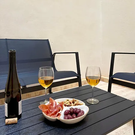 Апартаменти Oliva Blanca